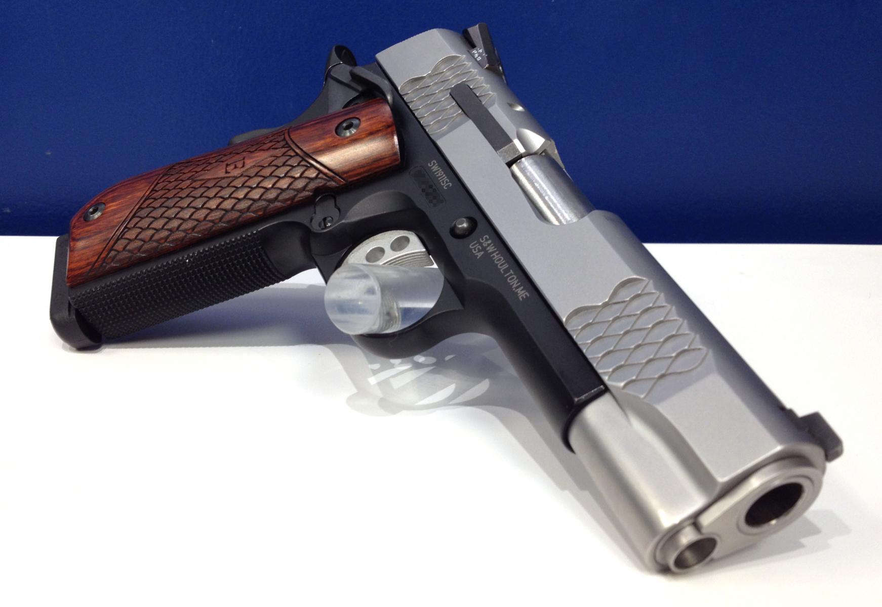 Smith And Wesson Consigned Sandw Model 1911 Sc E Series 45acp Sw1911sc Fsw10632 Hand Gun 1911 8869