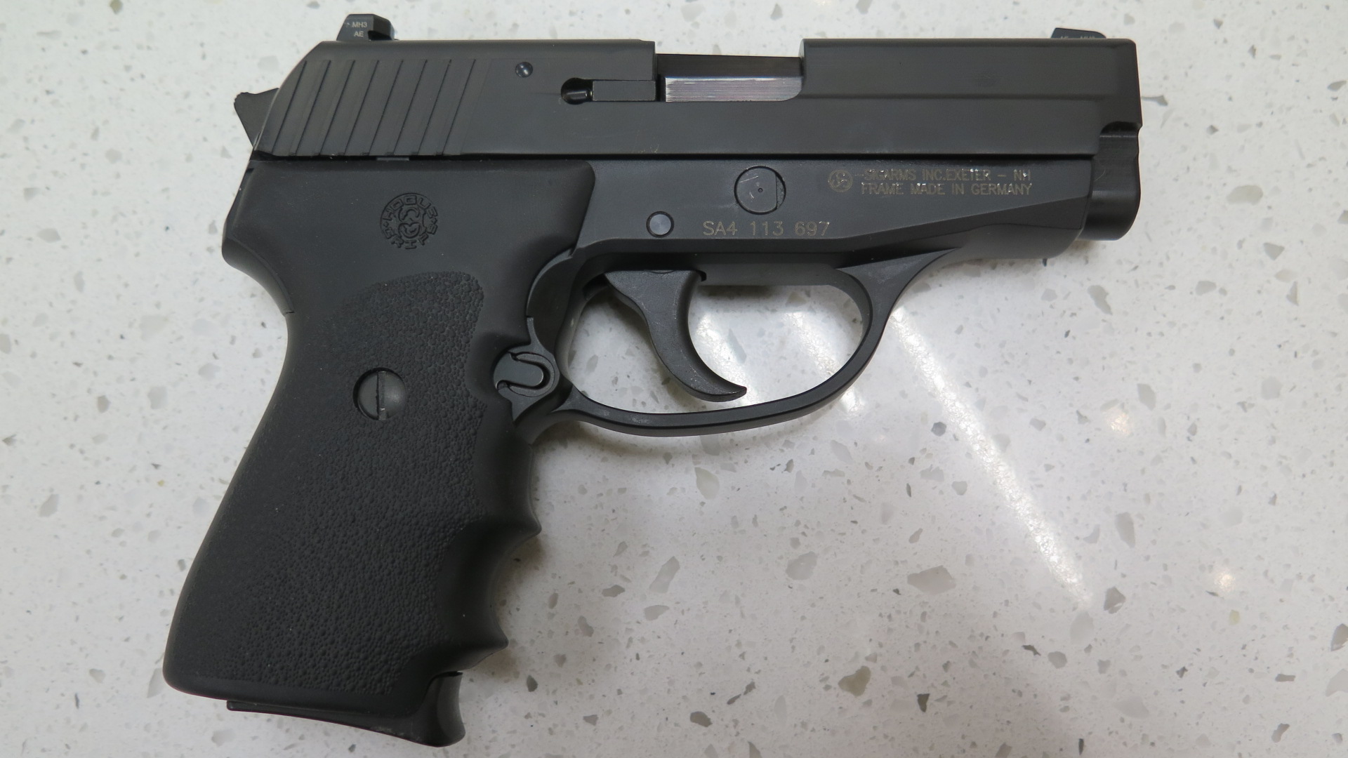 CONSIGNED Sig Sauer P239 40 S&W P239 FSIG73731 Hand gun - Arnzen Arms