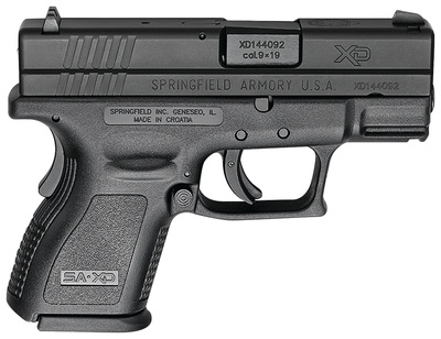 XD Sub-Compact Essentials Package 9mm 3.1 Inch Barrel Black Melonite Finish 15 Round Plus Essentials