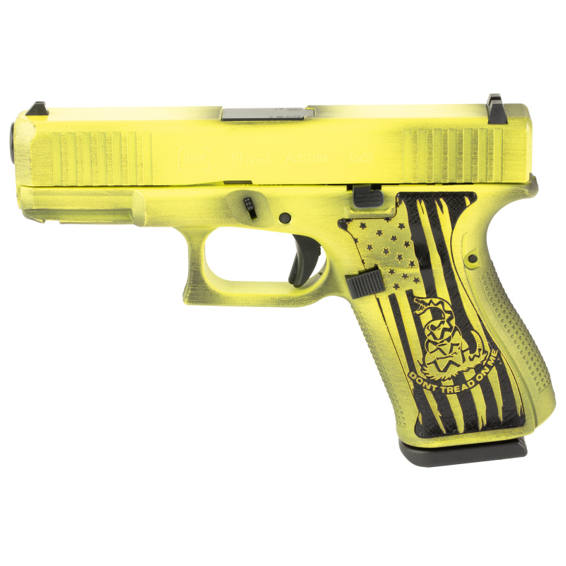 19 Gen 5, Striker Fired, Semi-automatic, Polymer Frame Pistol, Compact, 9MM, 4.02" Barrel, Custom Gadsden Flag Finish by Skydas, Front Serrations, 15 Rounds, 3 Magazines PA195S204N