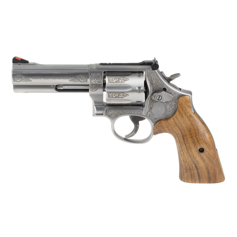 686 Plus, Double/Single Action, Metal Frame Revolver, Medium Frame, L-Frame, 357 Magnum/.38 Special, 4.13" Barrel, Engraved Stainless Steel Finish, High-Grade Walnut Grips, Adjustable Rear Sight, 7 Rounds 14783