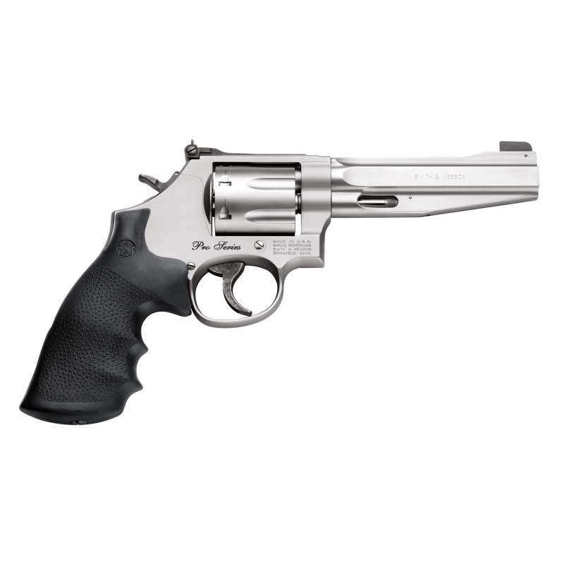 Model 686 Plus .357 Magnum/.38 Smith & Wesson Special +P 5 Inch Barrel Satin Stainless Finish Adjustable Sight Full Moon Clip 7 Round
