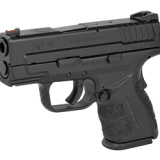 XD-MOD.2 with GripZone, 9MM, 3" Barrel, Polymer Frame, Black Finish, Fiber Optic Front and Low Profile Combat Rear Sights,Instant Gear Up Includes 5 Magazines, Range Bag, Hard Case, Holster and Magazine Pouch XDG9801HC