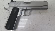CZ USA VALOR